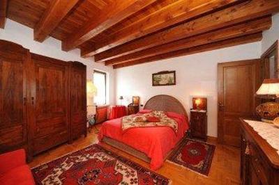 фото отеля Ca' Maddalena Bed & Breakfast  Villafranca di Verona