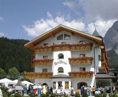 фото отеля Hotel Vienna San Martino di Castrozza
