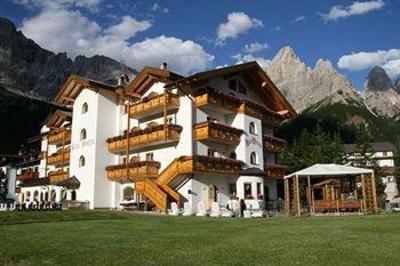 фото отеля Hotel Vienna San Martino di Castrozza