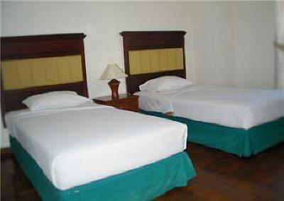 фото отеля Java Paragon Hotel & Residences