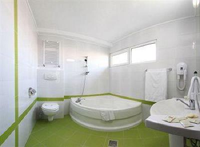 фото отеля Sydney Hotel Craiova