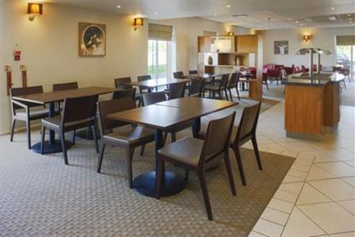 фото отеля Holiday Inn Express Southampton West