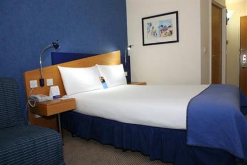 фото отеля Holiday Inn Express Southampton West