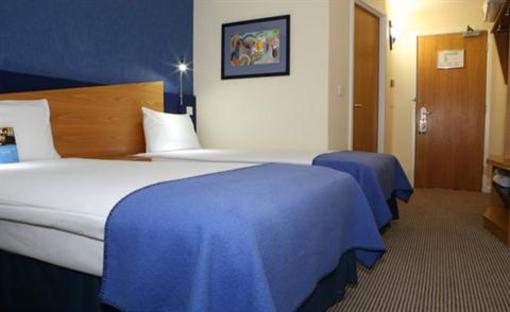 фото отеля Holiday Inn Express Southampton West