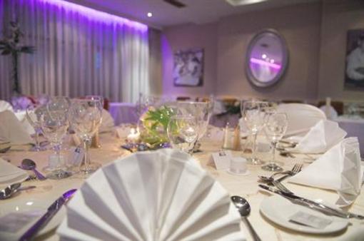 фото отеля Abberley Court Hotel Tallaght
