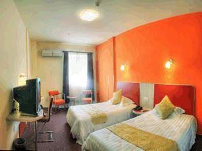 фото отеля Motel 168 (Guiyang Jiefang Road)