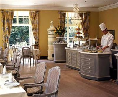 фото отеля Brenners Park-Hotel & Spa