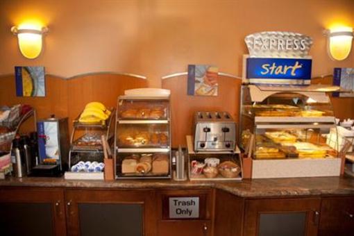 фото отеля Holiday Inn Express San Jose (California)