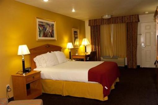 фото отеля Holiday Inn Express San Jose (California)