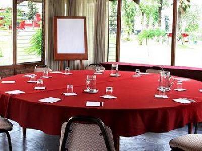 фото отеля El Pueblo Resort & Convention Center
