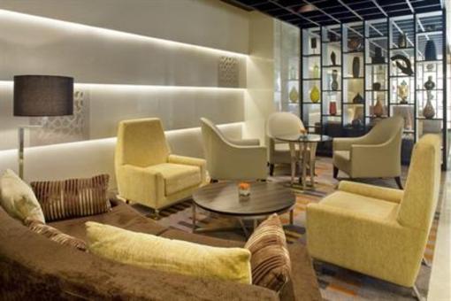 фото отеля Holiday Inn Mumbai International Airport