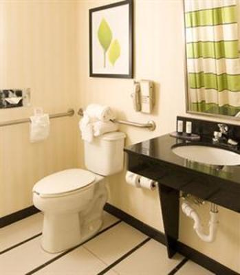 фото отеля Fairfield Inn & Suites Orlando Lake Buena Vista