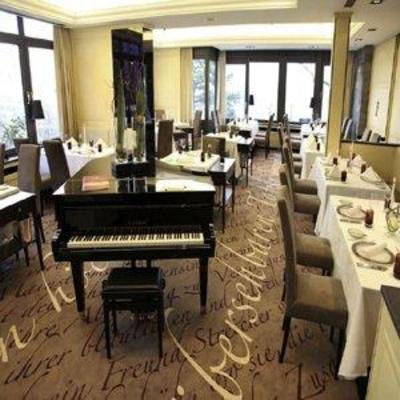 фото отеля Favorite Parkhotel