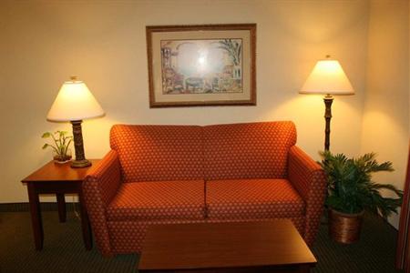 фото отеля Hampton Inn & Suites Stuart-North