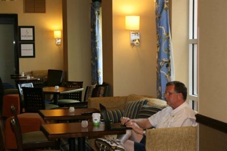 фото отеля Hampton Inn & Suites Stuart-North
