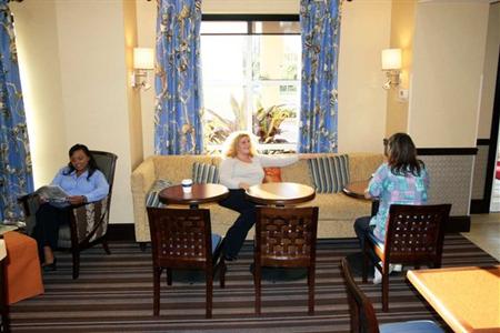 фото отеля Hampton Inn & Suites Stuart-North