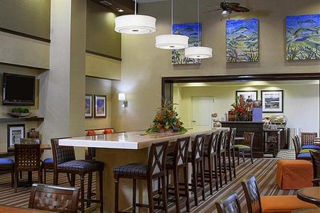 фото отеля Hampton Inn & Suites Stuart-North