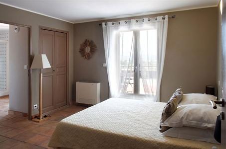 фото отеля L'hotellerie Kouros Cuers