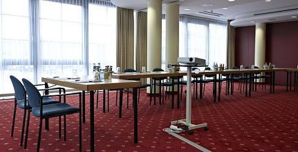 фото отеля Intercityhotel Schwerin