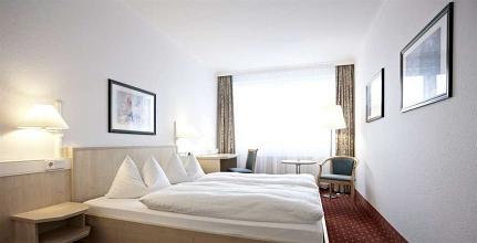 фото отеля Intercityhotel Schwerin