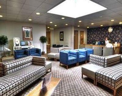 фото отеля Champneys Hotel Henlow