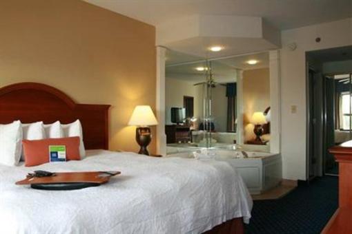 фото отеля Hampton Inn & Suites Charlotte Concord (North Carolina)