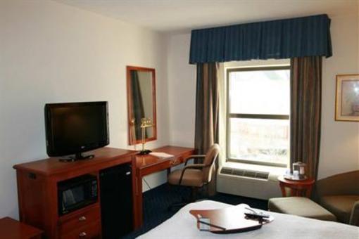 фото отеля Hampton Inn & Suites Charlotte Concord (North Carolina)