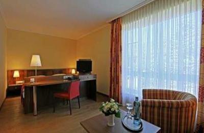 фото отеля Hotel Warnemunder Hof Rostock