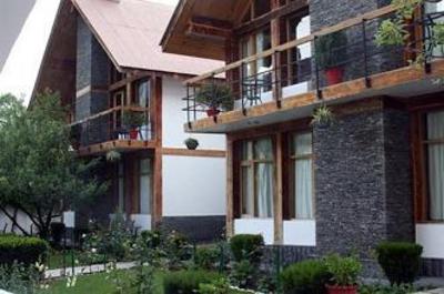 фото отеля Quality Inn River Country Resort Manali