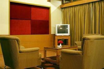 фото отеля Quality Inn River Country Resort Manali