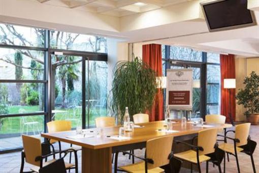 фото отеля Avignon Grand Hotel
