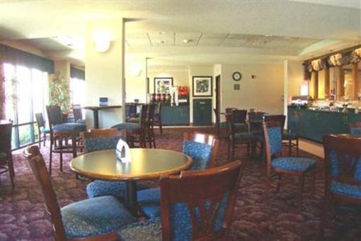 фото отеля Hampton Inn Wichita West