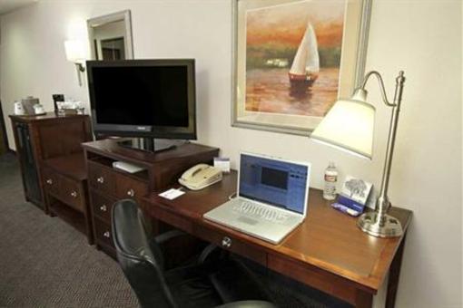 фото отеля Hampton Inn Wichita West