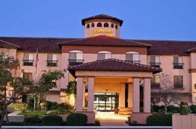 фото отеля Hampton Inn & Suites Camarillo