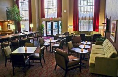 фото отеля Hampton Inn & Suites Camarillo
