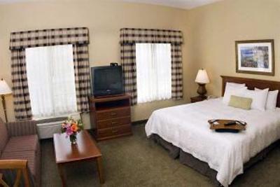 фото отеля Hampton Inn & Suites Camarillo