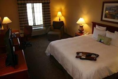фото отеля Hampton Inn & Suites Camarillo