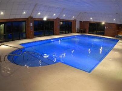 фото отеля Cricklade Hotel