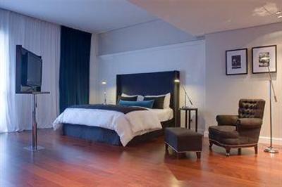 фото отеля Broadway Hotel & Suites