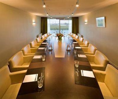 фото отеля Van der Valk Hotel Ara