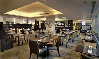 фото отеля Hilton Hotel Gatwick Airport Crawley