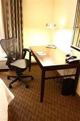 фото отеля Hilton Garden Inn Winston Salem