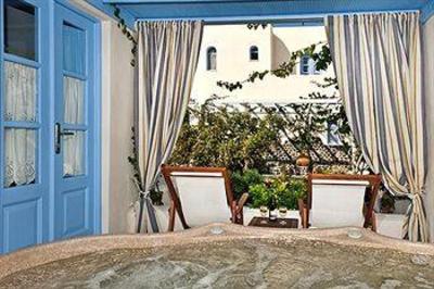 фото отеля Marillia Village Apartments & Studios Perivolos