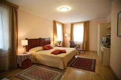 фото отеля Hotel Castelbourg