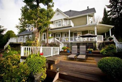 фото отеля Rosseau's Northern Landing