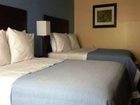 фото отеля Days Inn & Suites Ozone Park JFK Airport