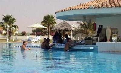 фото отеля Liwa Hotel Abu Dhabi
