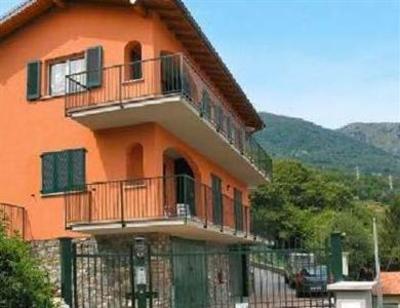 фото отеля Calozzo Apartment