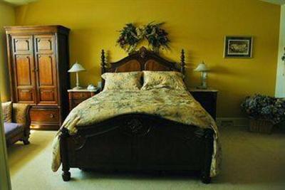 фото отеля Mainstay Oasis Bed & Breakfast