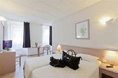 фото отеля Inter Hotel De France Evian-les-Bains
